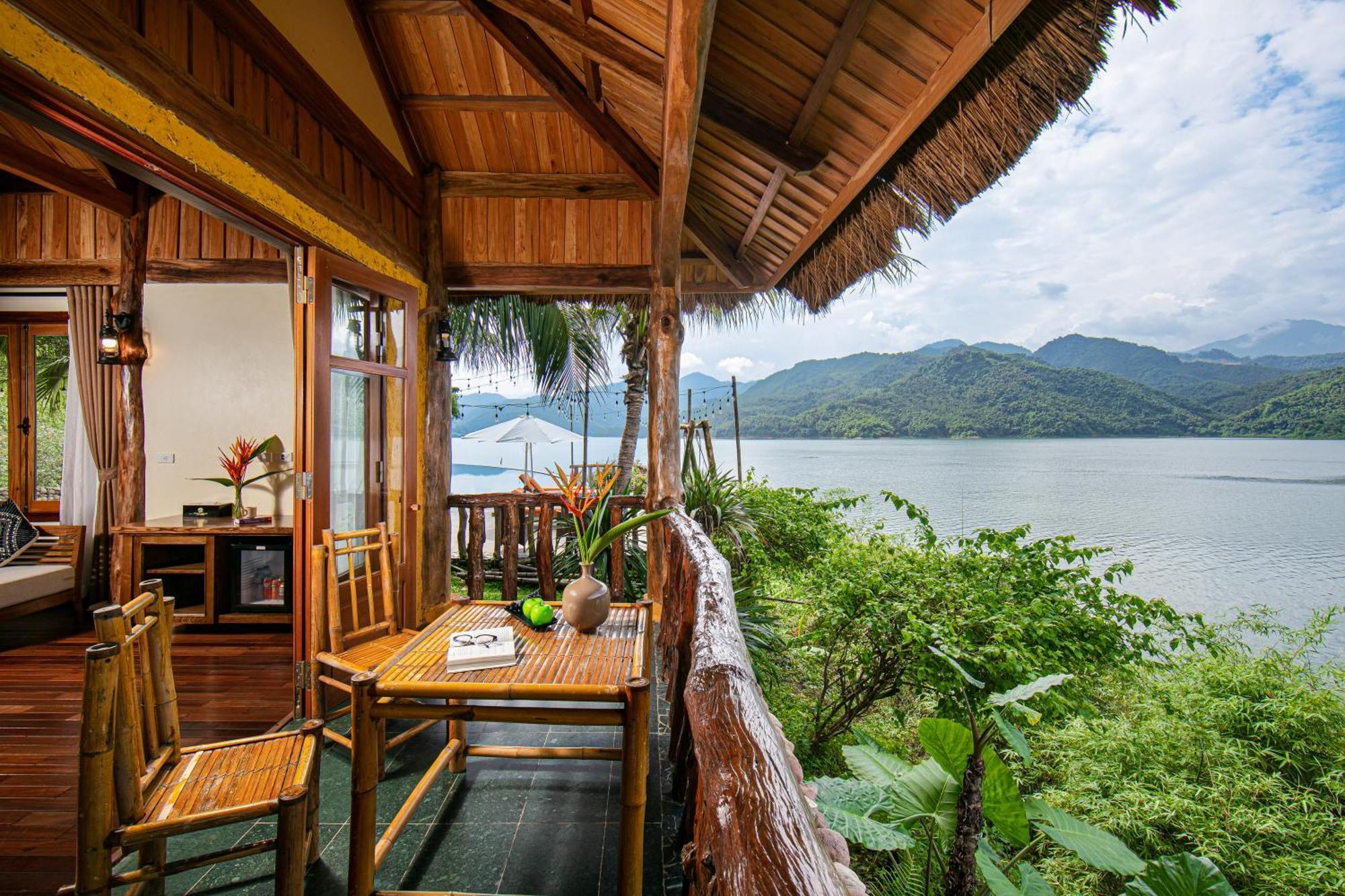 Mai Chau Hideaway Lake Resort Bagian luar foto